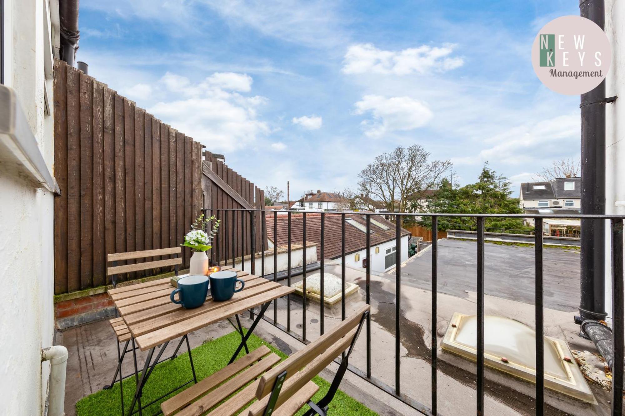 Powdermill Apartment *