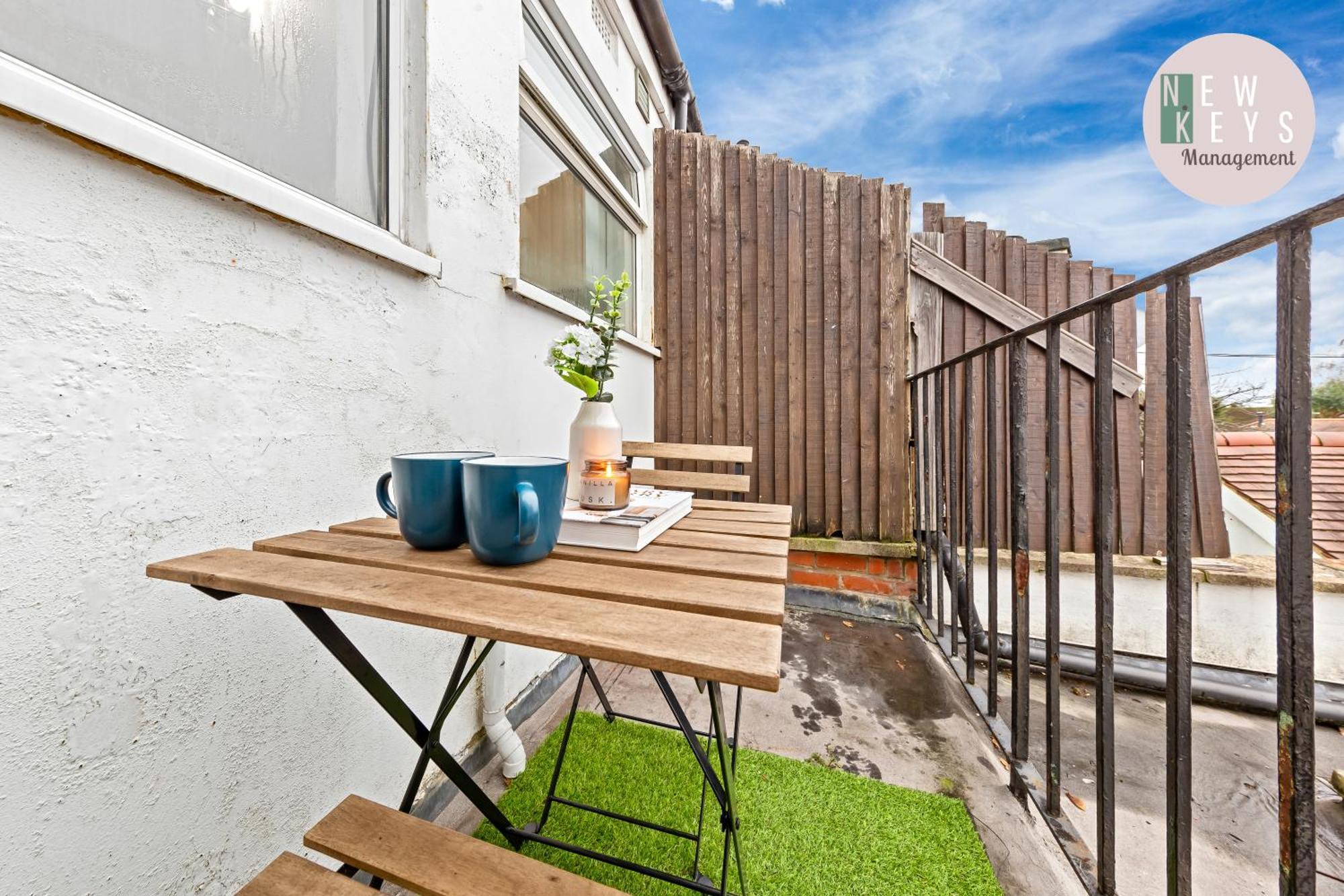 Apartment Powdermill Hanworth