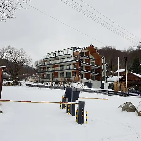 Powdermill Lodge Hanworth Exterior photo