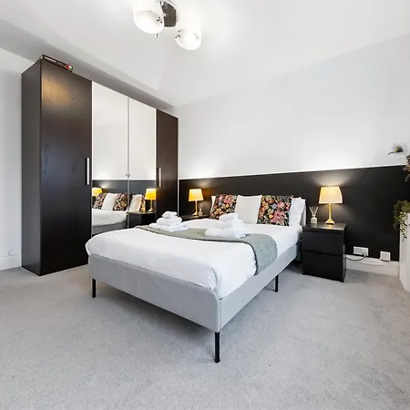 Powdermill Lodge Hanworth Esterno foto